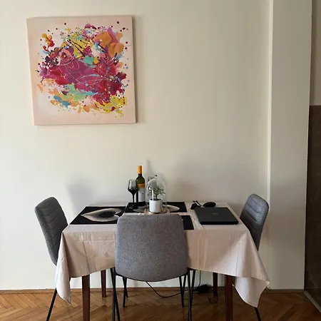 Urban Yard Retreat Appartamento *