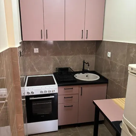 Apartment Urban Yard Retreat