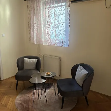 Appartamento Urban Yard Retreat Belgrado